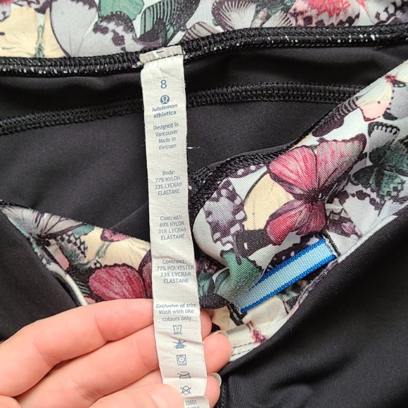 Lululemon Run The World 7/8 Tight - Picture 4 of 8